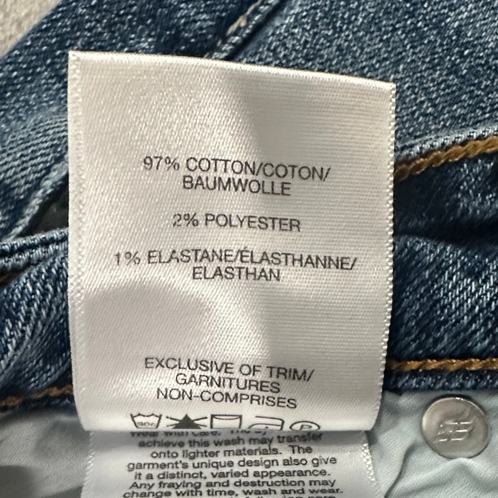 Silver Jeans Women's Most Wanted Straight Leg in Classic Blue - Picture 4 of 10